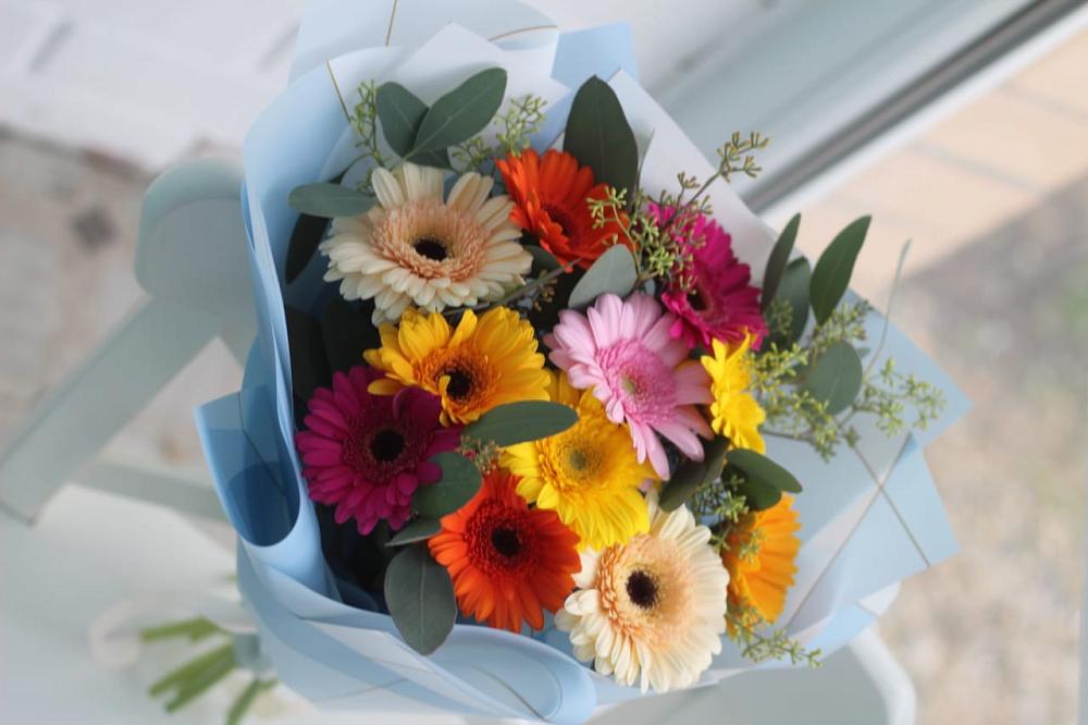 Букет цветов из: Герберы в Горбунки