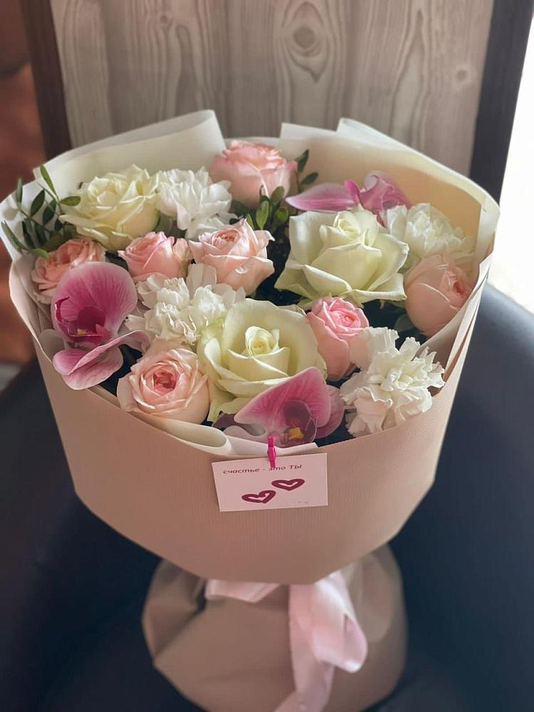 Букет цветов из: Орхидеи, Розы и Гвоздики в Горбунки