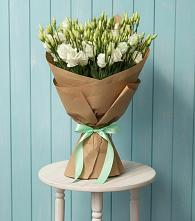 Букет цветов из:  Лизиантусы в Горбунки