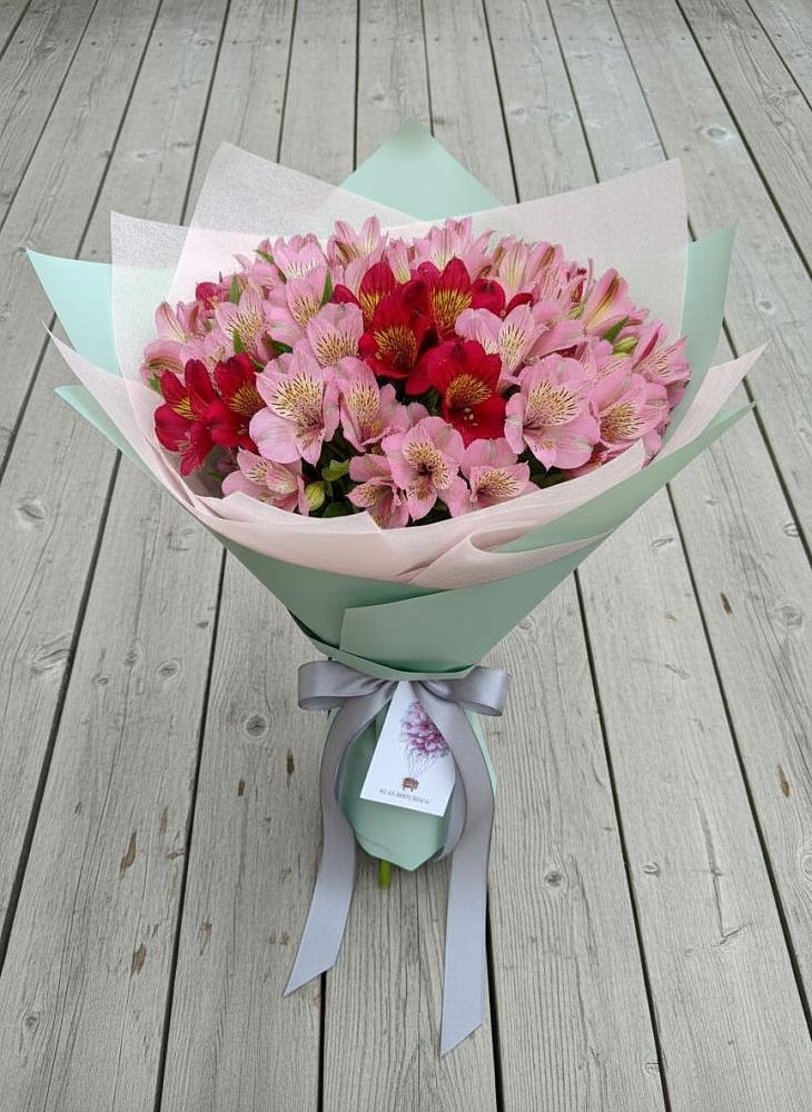 Букет цветов из: Альстромерии в Горбунки