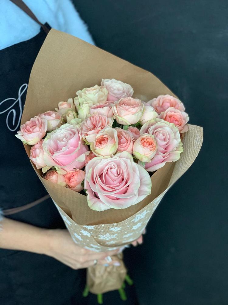 Букет цветов из: Хризантемы и Розы в Горбунки