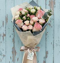 Букет цветов из:  Розы в Горбунки