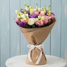 Букет цветов из:  Лизиантусы в Горбунки