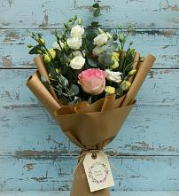 Букет цветов из:  Розы и Лизиантусы в Горбунки